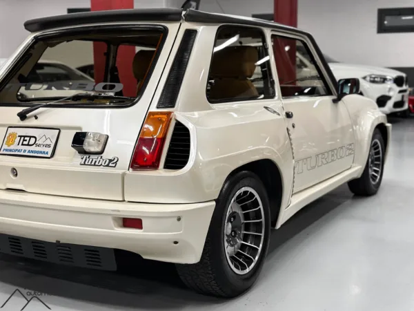 Renault 5 Turbo 2 160cv 09