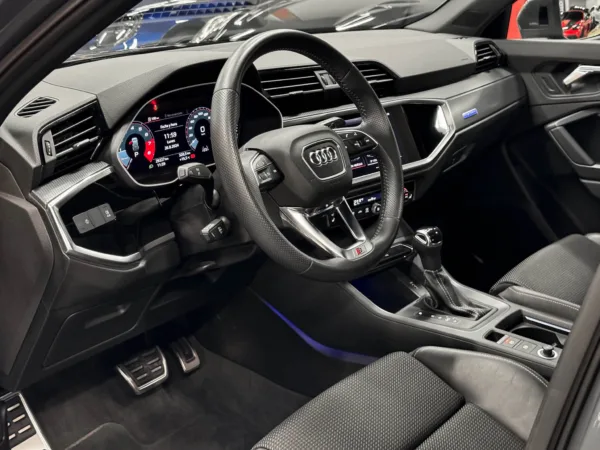 Audi Q3 45 TFSI Quattro 230cv Pack S Line Interior 08