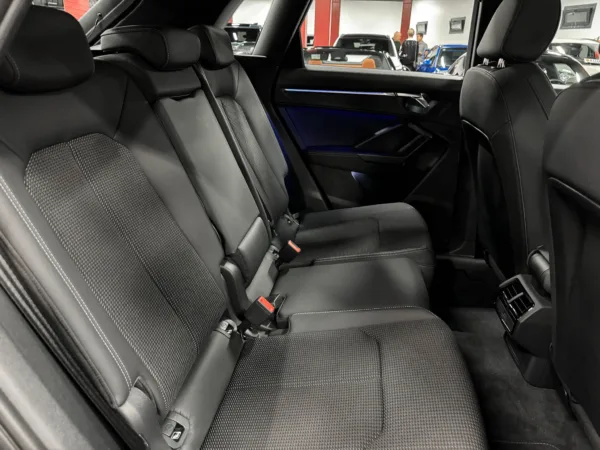 Audi Q3 45 TFSI Quattro 230cv Pack S Line Interior 14