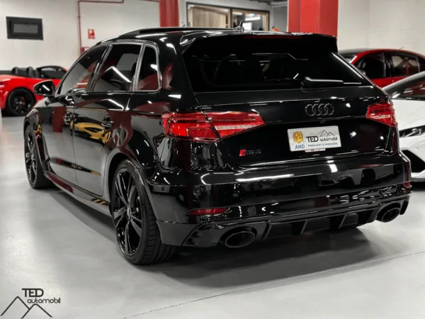 Audi RS3 Sportback 400cv 07