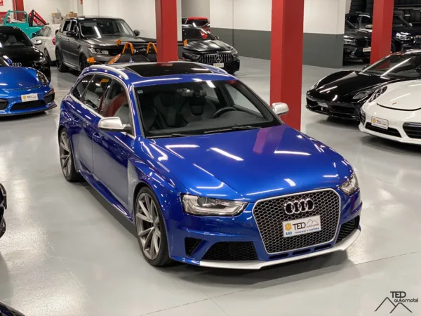 Audi RS4 450cv V8 Quattro Stronic BO Sostre 03