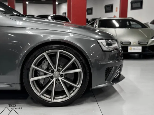 Audi RS4 450cv V8 Quattro Stronic Frencs Ceramics BO 04