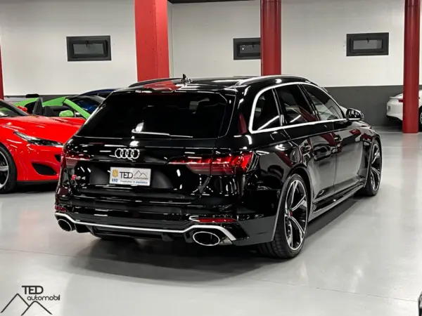 Audi RS4 B9 2 9 V6 Bi Turbo 450cv Quattro 08