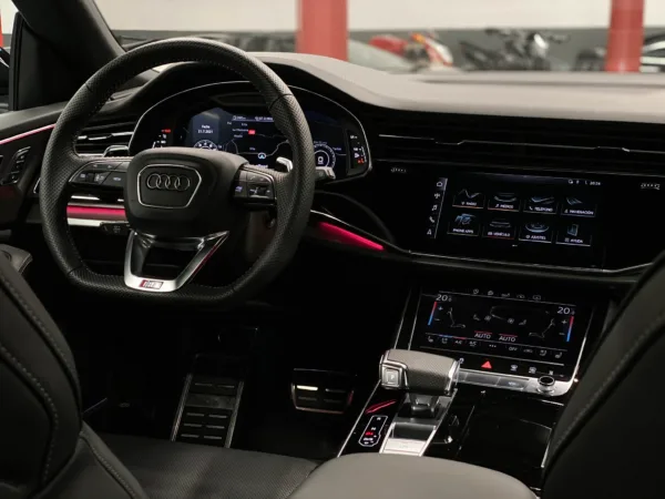 Audi RSQ8 Quattro 600cv 12