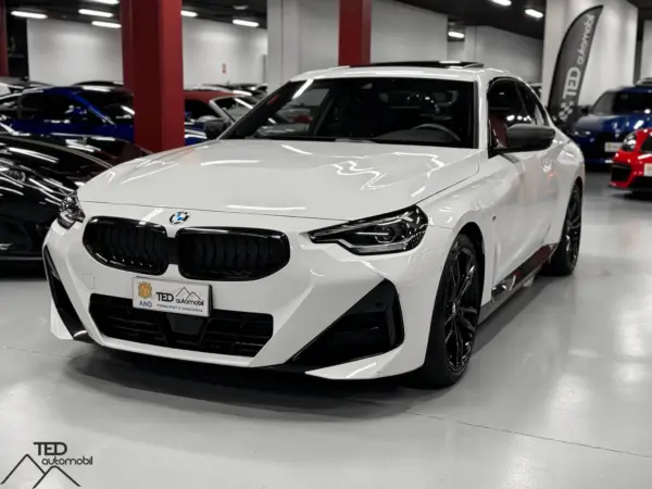 BMW 230i 245cv Principale