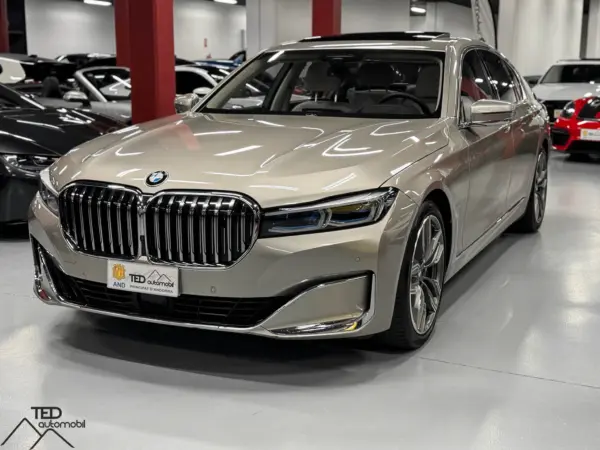 BMW 740d X Drive Principale