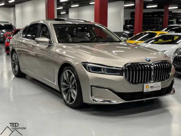 BMW 740d X Drive 03