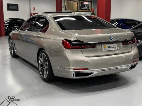 BMW 740d X Drive 08