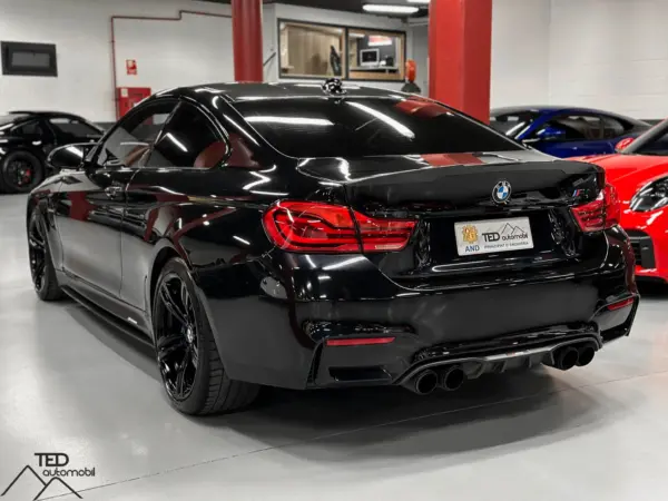 BMW M4 Competition DKG 450cv 07