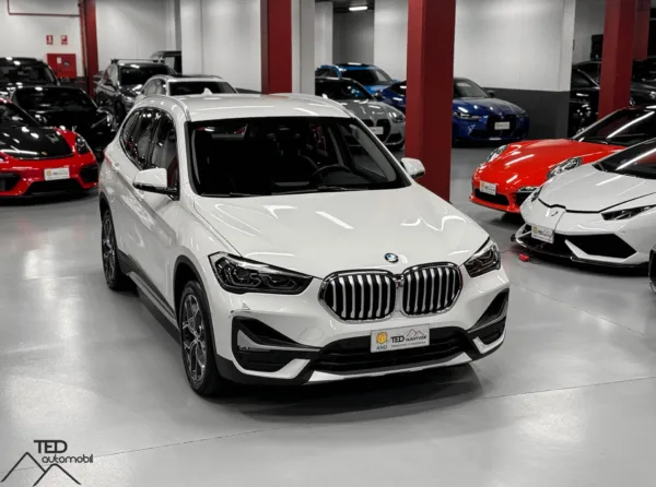 BMW X1 18d X Drive 150cv 03