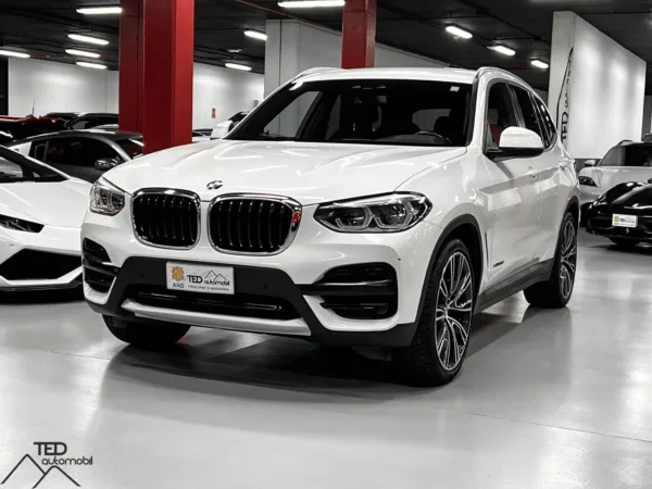 BMW X3 20d 190cv Principale