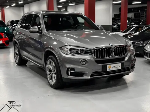 BMW X5 40e X Drive 313cv 03