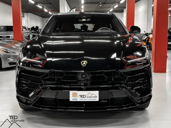 Lamborghini Urus 650cv Akrapovic full 02