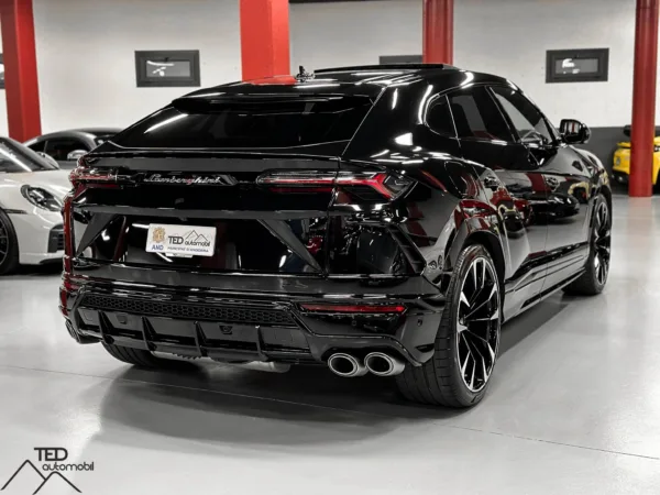 Lamborghini Urus 650cv Akrapovic full 06