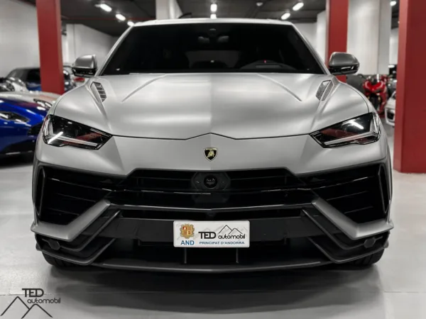 Lamborghini Urus Performante 666cv Gris 02