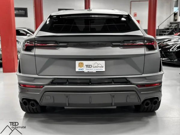 Lamborghini Urus Performante 666cv Gris 07