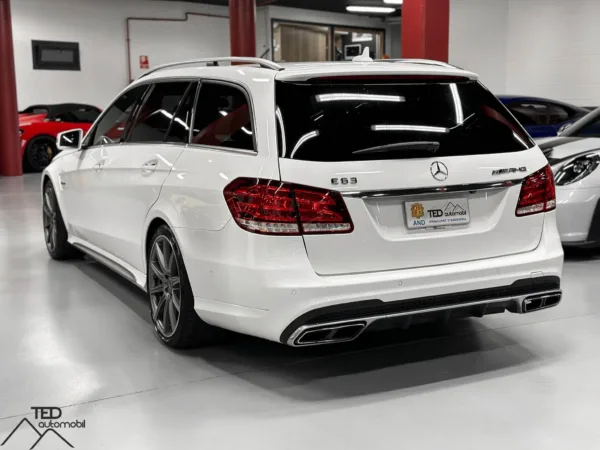 Mercedes E63 S AMG 4 Matic 585cv 07