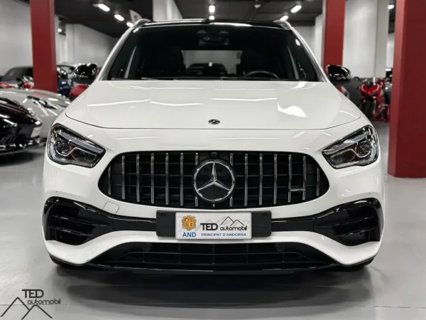 Mercedes GLA45 AMG 4 Matic 387cv 02