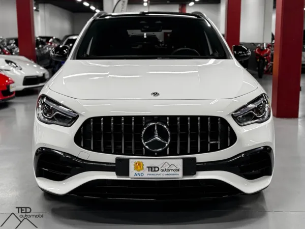 Mercedes GLA45 AMG 4 Matic 387cv n02 02