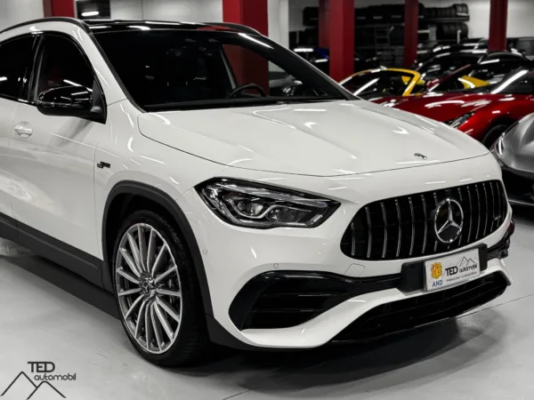 Mercedes GLA45 AMG 4 Matic 387cv n02 05