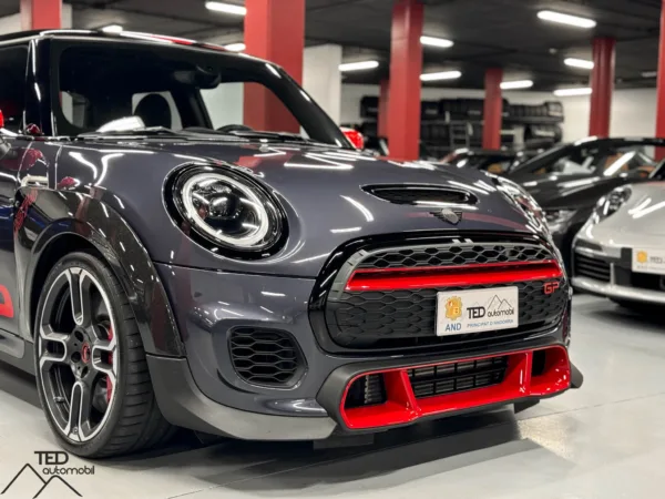 Mini Cooper S JCW GP3 F56 306cv 04