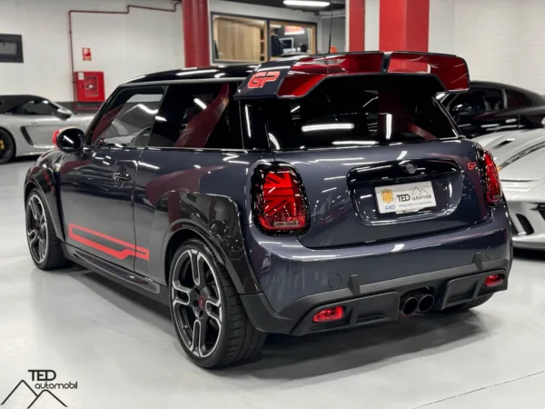 Mini Cooper S JCW GP3 F56 306cv 08