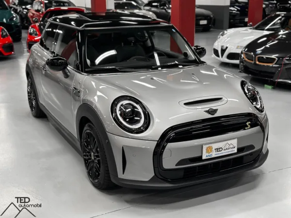 Mini Cooper SE 184cv Electric 03