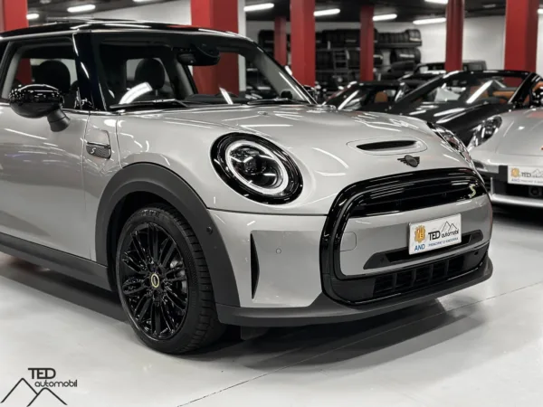 Mini Cooper SE 184cv Electric 04