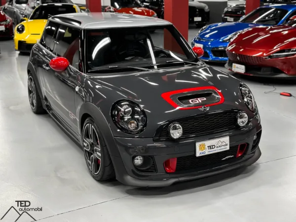 Mini John Cooper Works GP2 218cv 04