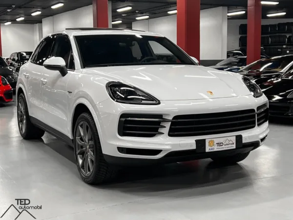 Porsche Cayenne E Hybrid 462cv Blanc 03