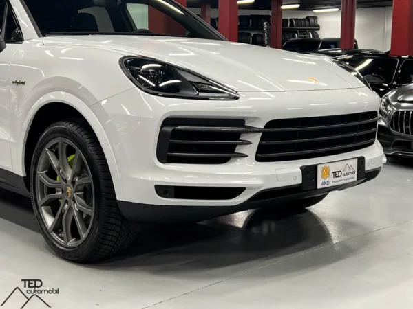 Porsche Cayenne E Hybrid 462cv Blanc 05