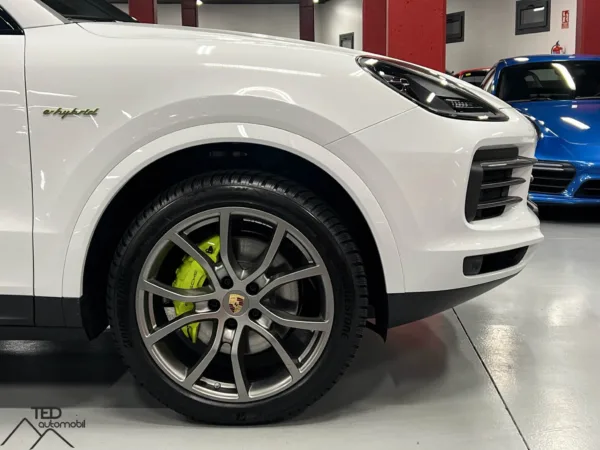 Porsche Cayenne E Hybrid 462cv Blanc 06