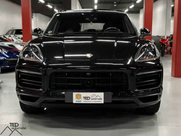 Porsche Cayenne E Hybrid 462cv Negre 02