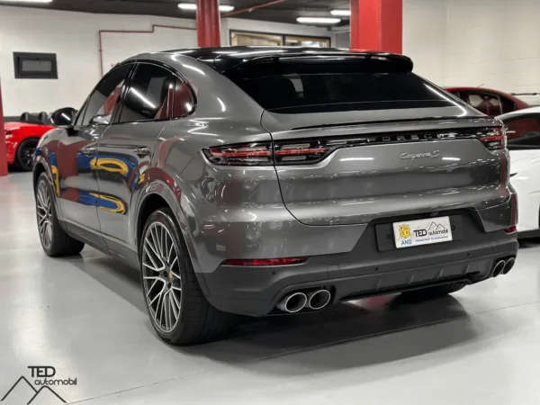 Porsche Cayenne S Coupe 440cv 07