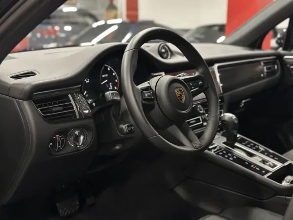 Porsche Macan GTS 440cv Gris 08