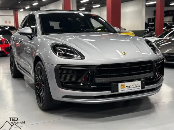 Porsche Macan GTS 440cv Model 2024 03