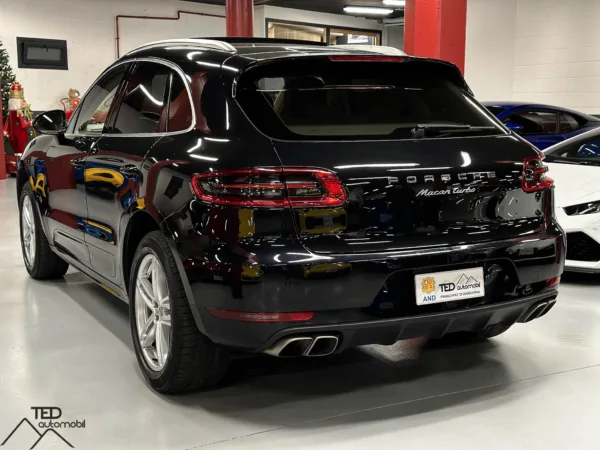 Porsche Macan Turbo 400cv Negre 08