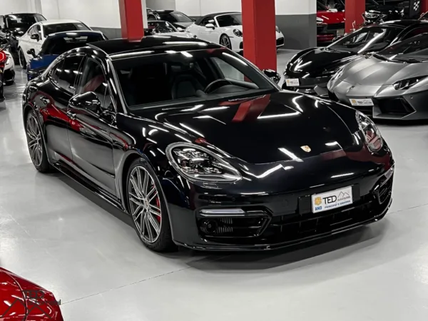 Porsche Panamera Turbo 550cv n01 03