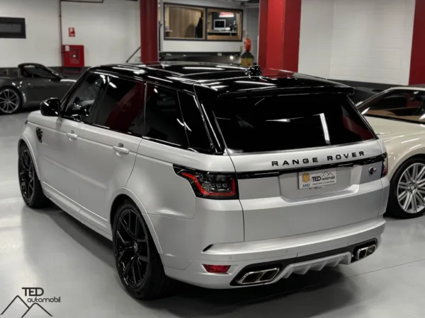 Land Rover Range Rover Sport SVR 575cv Gris Plata Mate 09