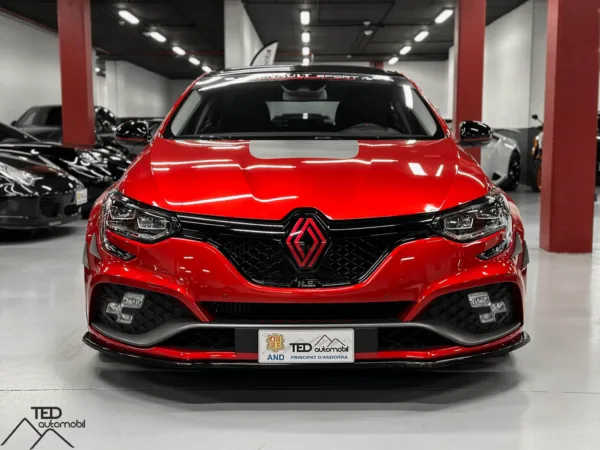 Renault Megane IV RS 300cv Automatic 02