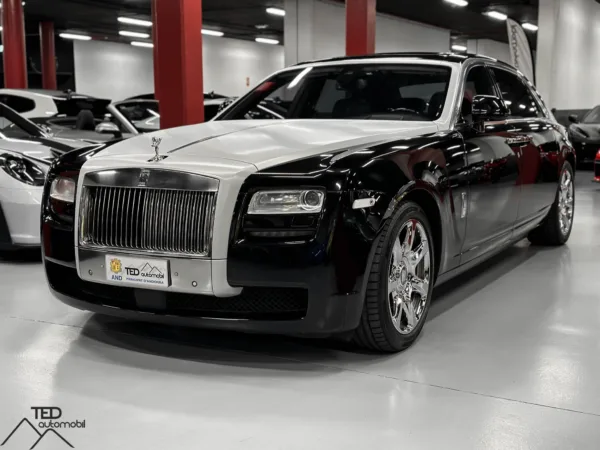 Rolls Royce Ghost 570cv Principale