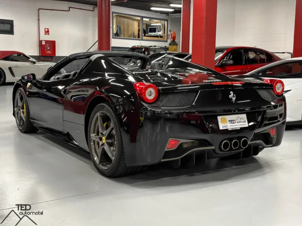 Ferrari 458 Italia Spider 570cv Lift 10