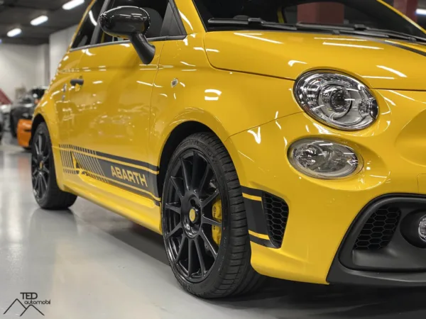 Abarth 595 Competizione Cabrio 180cv Carbono Akrapovic 10