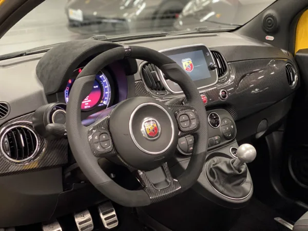 Abarth 595 Competizione Cabrio 180cv Carbono Akrapovic 15