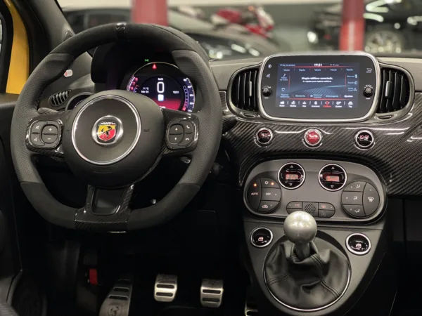 Abarth 595 Competizione Cabrio 180cv Carbono Akrapovic 18