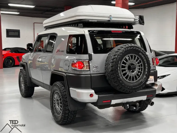 Toyota FJ Cruiser X Treme 272cv amb canvi automatic 09