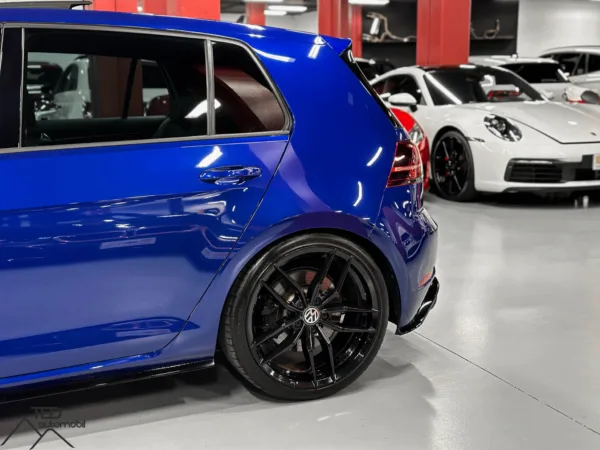 Volkswagen Golf R 7 5 310cv 09