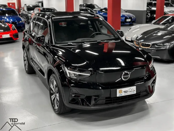 Volvo XC40 100 Electric 402cv 4x4 Twin Motor 03