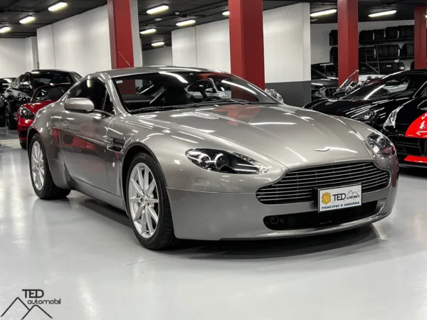 Aston Martin V8 Vantage 385cv 03