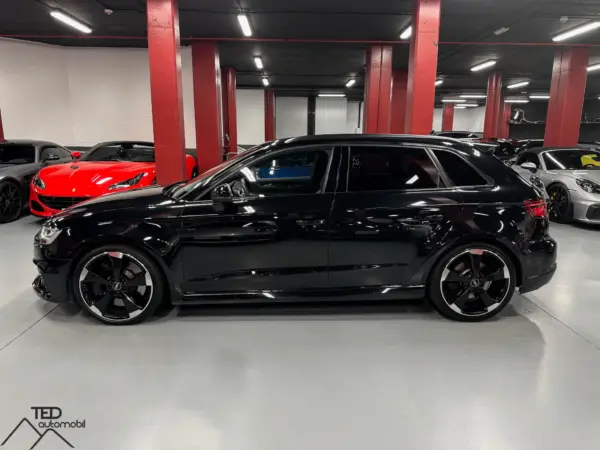 Audi RS3 Sportback 400cv 2017 08